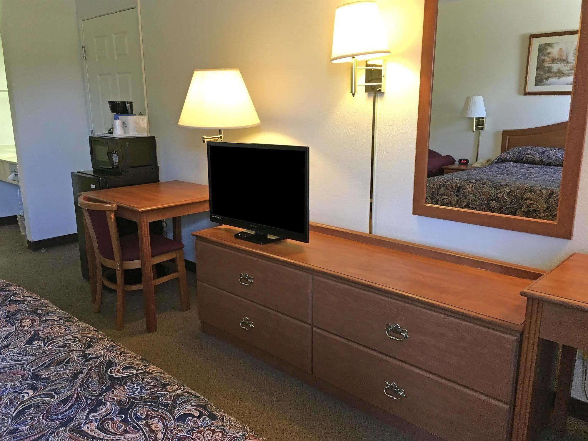Americas Best Value Inn Smackover Eksteriør bilde